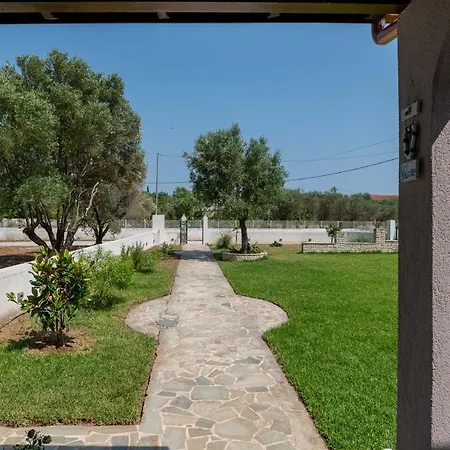 Christina's 2 Bedroom Villa, Kefalonia スヴォロナータ